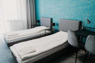 Отель Hotel Kinga Жарки-Летниско Двухместный номер с 2 отдельными кроватями-2